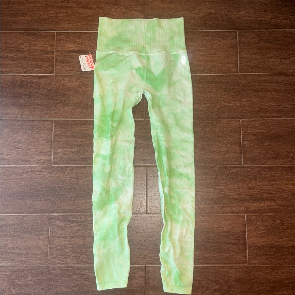 Free People Movement • Good Karma Electric Athletic Leggings Size XS / Small NEW - Picture 5 of 11